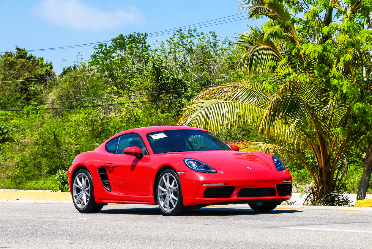 Porsche 718 Cayman